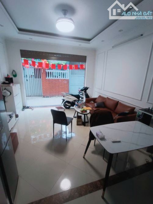 NHÀ TÂY MỖ - LÔ GÓC 2 THOÁNG - NHÀ ĐẸP LONG LANH - CÁCH Ô TÔ 50M - GIÁ TỐT NHẤT KHU VỰC - 3