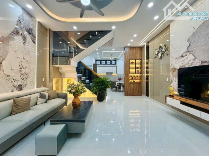 Bán nhà hẻm xe tải 6m đường Quang Trung, P.14, 5 x 14, 3 tầng, 4PN giá 7.95 tỷ tl - 3