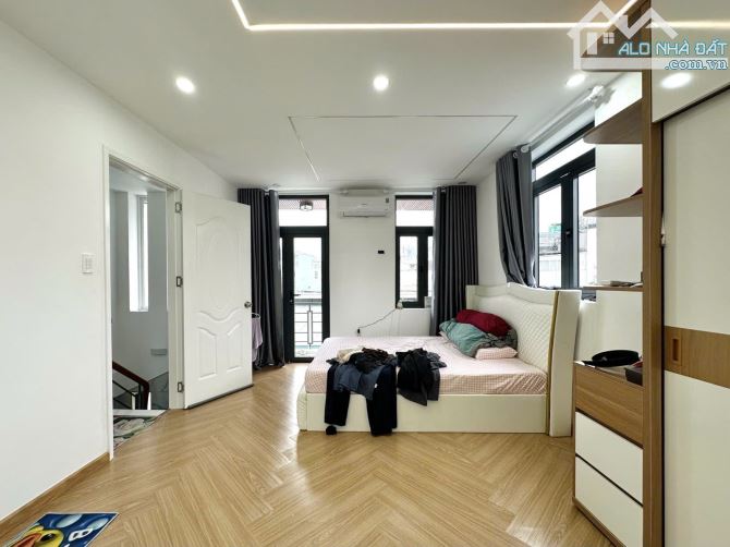 🏡 BÁN NHÀ GIÁ TỐT – CHỈ 2 TỶ 890 TRIỆU 📍 Vị trí: Mặt tiền đường Hưng Long, xã An Phú Tây - 3