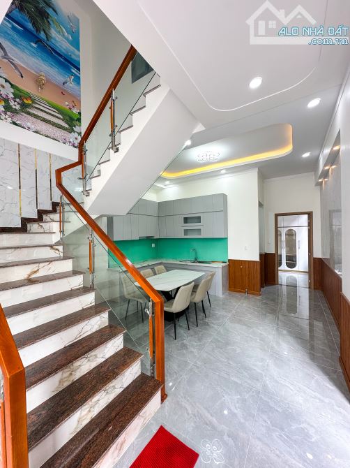 CHỦ GỞI BÁN NHÀ 1 TRỆT 1 LẦU (GÓC 2 MẶT TIỀN) HOÀN CÔNG THUỘC P. TÂN HẠNH. GIÁ CHỈ 3,7 TỶ - 3