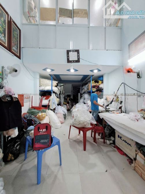 Nhà 5 tầng hẻm ô tô tránh, đối diện Chung cư Sơn Kỳ, 5.7 tỷ - 3