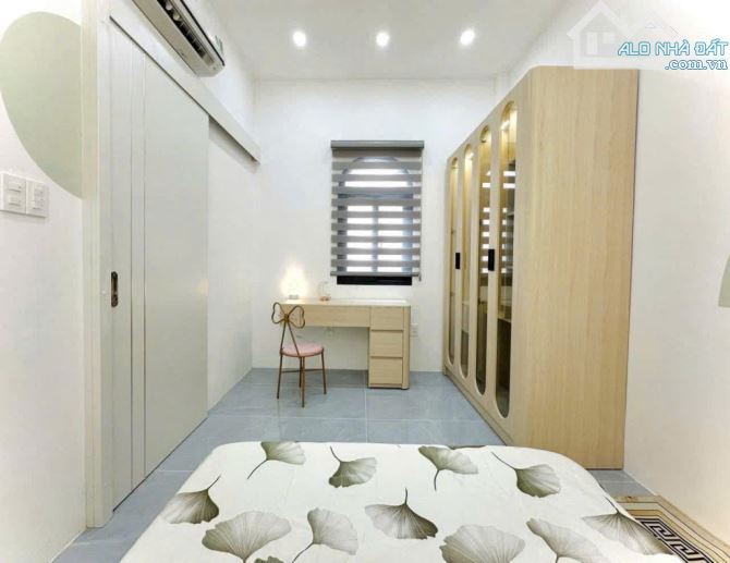 Bán nhanh nhà cô Kiều,Quận 8 Phạm Hùng 1t2l,dt lớn,gần svđ,giá 1t5 shr - 3