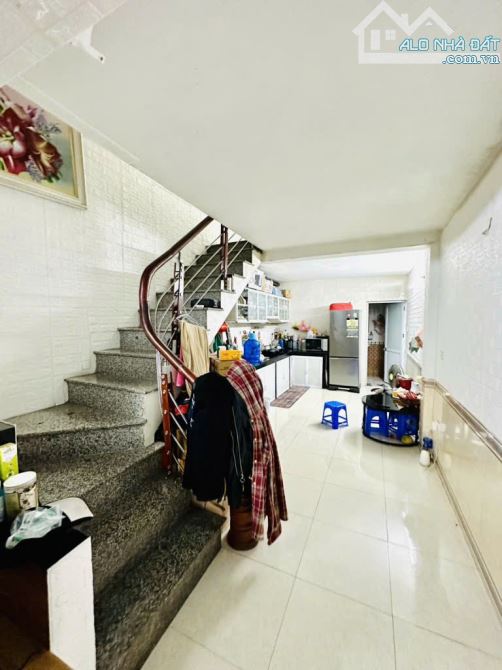 Bán nhà An Dương, dân xây 2 tầng, S 52m2, 2,35tỷ - 3
