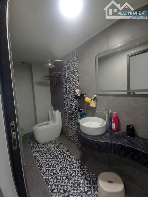10m ra OTO tránh Ở Sướng 42m x 5t  phố Ngọc Thuỵ - Long Biên nhỉnh nhẹ 8ty có TL - 3