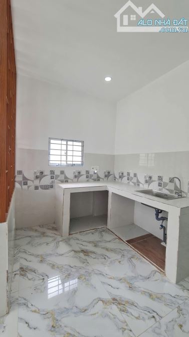 Nhà 1 Lầu 4 x 12m, 2PN 2WC Ngay Ngã Ba Tân Kim Đường TĐ4 . Sổ Hồng Riêng Giá Rẻ - 3