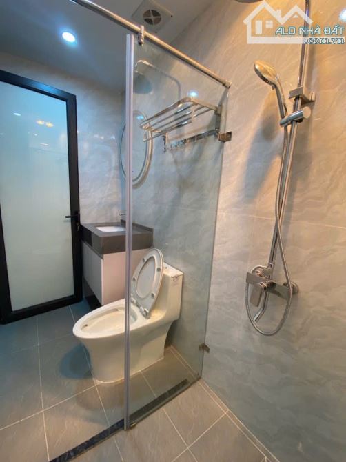 À ĐÂY RÔI, Ở Sướng Cách 1 nhà ra mặt phố, Ngọc Thuỵ Long Biên 30m x 5t giá chỉ 8.x tỷ - 3