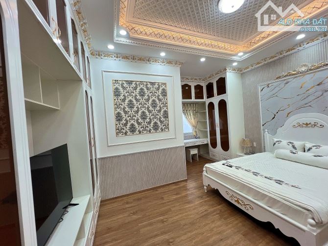 Bán 🏠 hẻm đẹp 4Tầng 95m² 8,790tỷ Đào tông Nguyên Nhà Bè - 3