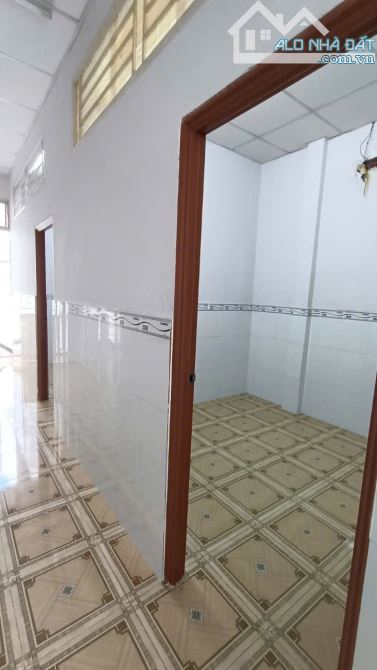 33. nhà 4 triệu 3 phòng ngủ gần trường Phan Ngọc Hiển - 3