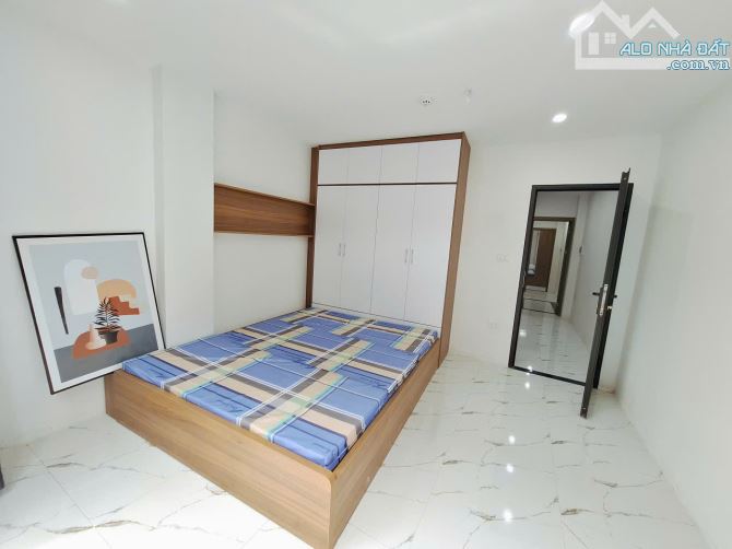 BÁN CCMN TRIỀU KHÚC 87M2 8 TẦNG THANG MÁY - ĐỦ PCCC - 24 PKK năm có 1,2 tỷ, giá 17 tỷ - 3