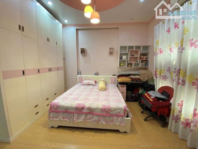 BÁN NHÀ 5 TẦNG 55m MT SIÊU RỘNG RÃI 6m GARA Ô TÔ  NGUYỄN HOÀNG, CẦU GIẤY 30M RA PHỐ 19 TỶ - 3