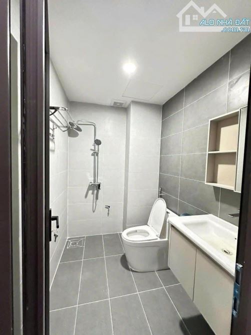 Cho thuê nhà 52m2*4T ngõ 1160 Đường Láng, Đống Đa - 3