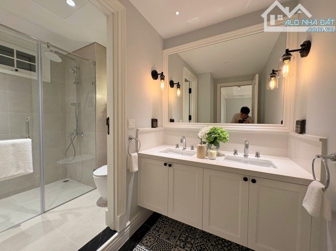 BÁN GẤP CĂN CHUNG CƯ SIÊU ĐẸP CIPUTRA TÂY HỒ 4PN 2VS FULL NỘI THẤT - 3