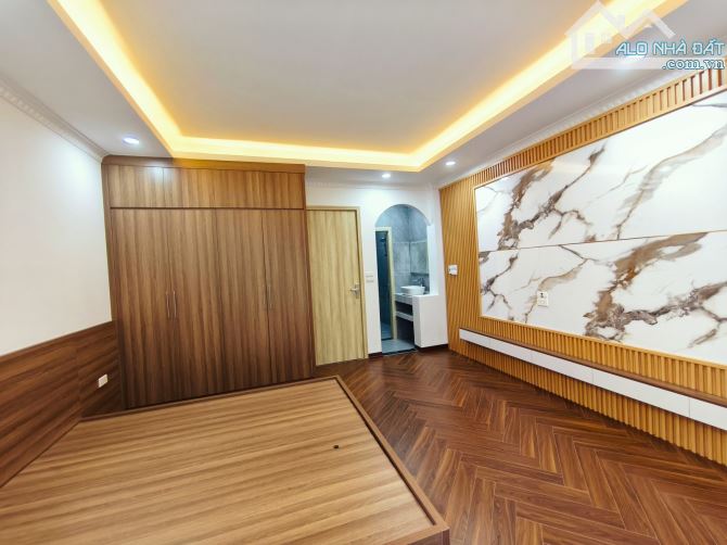 Yên Hòa • 30m² • 5 tầng • Mặt 4.5m • 3 ngủ khép kín • 7 Tỷ • Nhà mới đẹp như khách sạn 5★ - 3