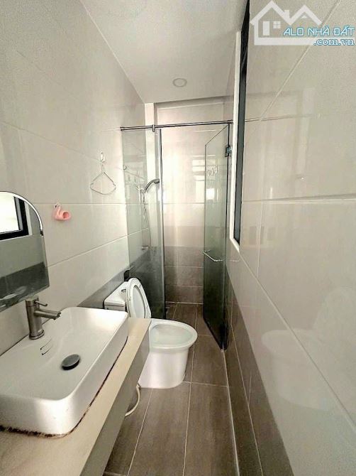 Nhà Cho Thuê Hẻm Đoàn Thị Điểm Phú Nhuận - 3