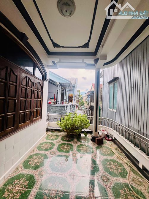 BÁN NHÀ 3 TẦNG ĐỔ 3 MÊ, KIỆT 266 PHAN CHU TRINH, PHƯỜNG AN CỰU, TRUNG TÂM TP HUẾ - 4