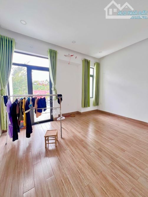 BÁN CĂN NHÀ MÊ  – HẺM XÔ VIẾT NGHỆ TĨNH RỘNG 7M. GIÁ 3,79 TRIỆU - 4