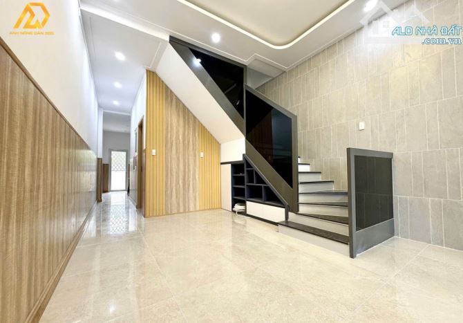 Nhà khu Hạnh Phúc dân cư đông đúc thích hợp định cư - 4
