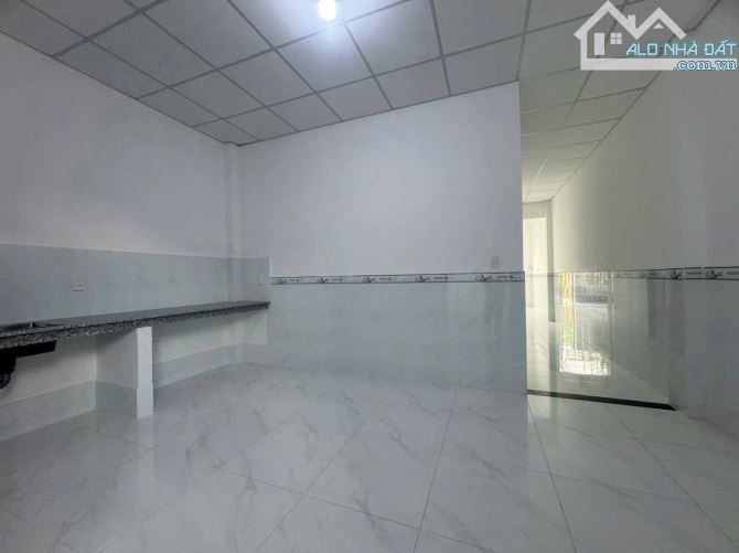 Chủ kẹt tiền gửi bán căn nhà phú đông đường ô tô khu dân cư nhà mới dọn vào ở ngay - 4