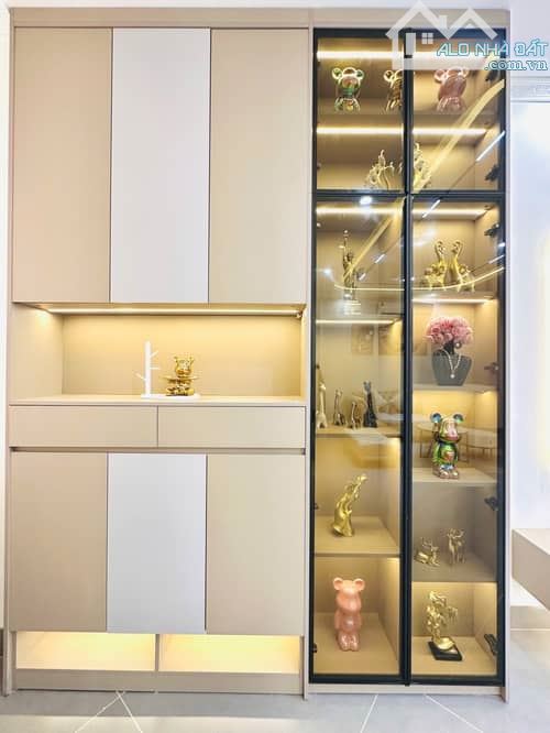 TRUNG TÂM ĐỐNG ĐA -NHỈNH 14 TỶ - NHÀ MỚI KÍNH KOONG - DT 45M X 7 TẦNG THANG MÁY - MT 5,6M - 4