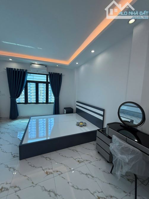 BÁN NHÀ 5 TẦNG YÊN NGHĨA – NGAY CHỢ, GẦN CÔNG VIÊN ÂM NHẠC – CHỈ 5 TỶ - 4