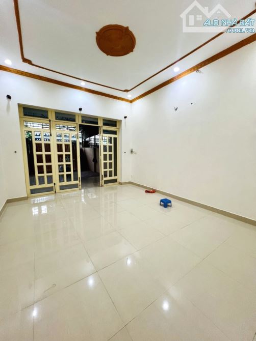 Mặt Tiền Kinh Doanh Sầm Uất 124m2_4.75x26m Chỉ 9,6 Tỷ Gần Lê Văn Việt Tăng Nhơn Phú B - 4