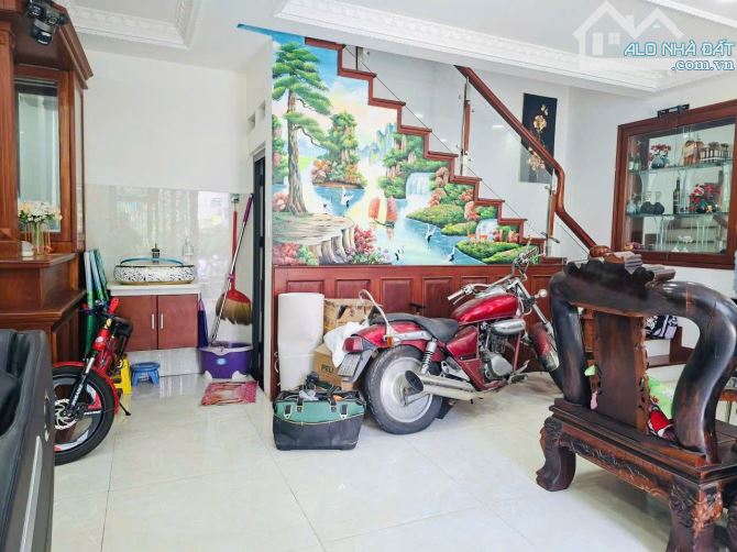 SIÊU PHẨM NHÀ HIẾM NGAY SIÊU THỊ EMART 2 NGANG 5,8M ĐÚC 5 TÂNG DTCN : 70M2 P14 GÒ VẤP - 4
