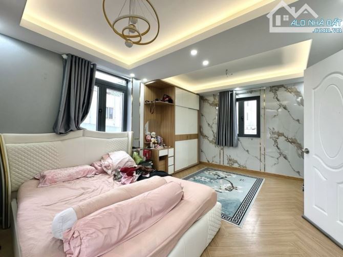 BÁN NHÀ 5 TẦNG – VẠN KIẾP, PHAN XÍCH LONG – NGANG 6M HIẾM – SỔ NỞ HẬU – 8.3 TỶ - 4
