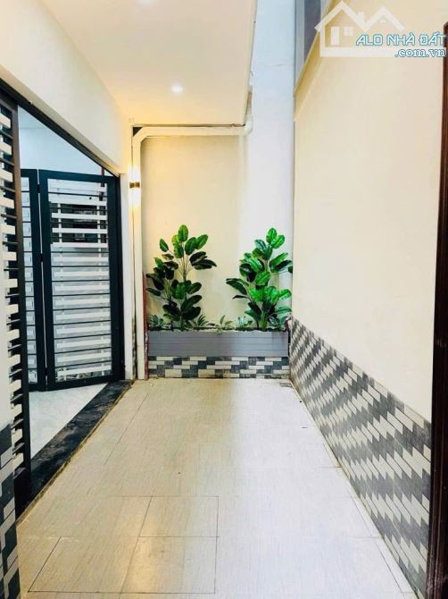 Bán tòa dịch vụ 7 tầng thang máy Phố Vũ Tông Phan, 60m², 15 phòng khép kín, Chỉ 16 tỷ. - 4