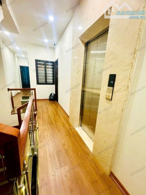 BÁN NHÀ CẦU GIẤY 61m2 × 6T THANG MÁY. MẶT NGÕ - 2 Ô TÔ TRÁNH + GARA 2 Ô TÔ - 4