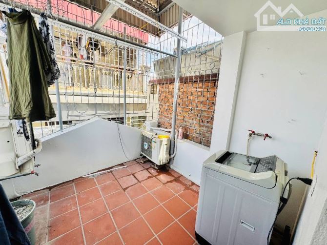 TRUNG TÂM BA ĐÌNH- CỰC HIẾ..M - CÓ 102- LÔ GÓC 3 THOÁNG -THÔNG KINH DOANH - VỊ TRÍ ĐẸP