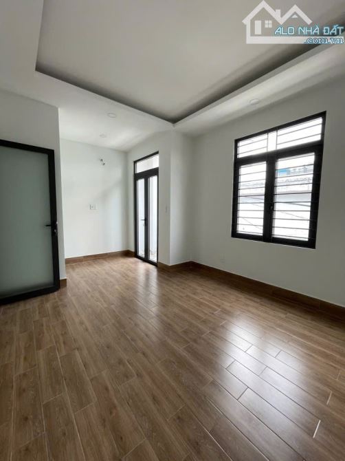 HẺM XE HƠI 688 KHU vip Hương Lộ 2, 4 tầng - 233.2m2 dtsd - Nhà mới ở ngay - 4