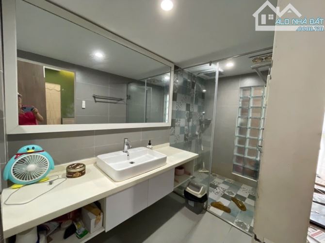 BÁN NHÀ BIỆT THỰ 122m2 NGUYỄN SƠN- Ô TÔ ĐỖ CỬA. HOA HẬU. MT 6M. HƠN 18 TỶ - 4