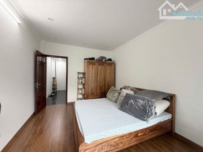 Nhà Phố Trạm Lô Góc 43m2 Xây 6 Tầng Ô Tô Đỗ Cửa – Nhỉnh 8 tỷ - 4