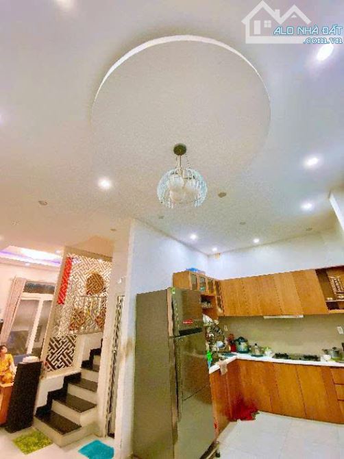Cần bán Gấp Nhà hẻm xe tải P. Trường Thọ, Thủ Đức 54m² (ngang 6m) giá chỉ 8.4 tỷ - 4