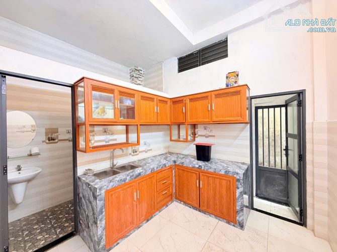 Bán nhà mặt tiền Mỹ Đa Đông 5, 70m2, ngay chợ Bắc Mỹ An, 8.x tỷ - 4