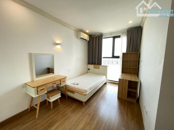 TẶNG FULL NỘI THẤT- BÁN CHUNG CƯ CT8 ĐÌNH THÔN CĂN 3PN - 4