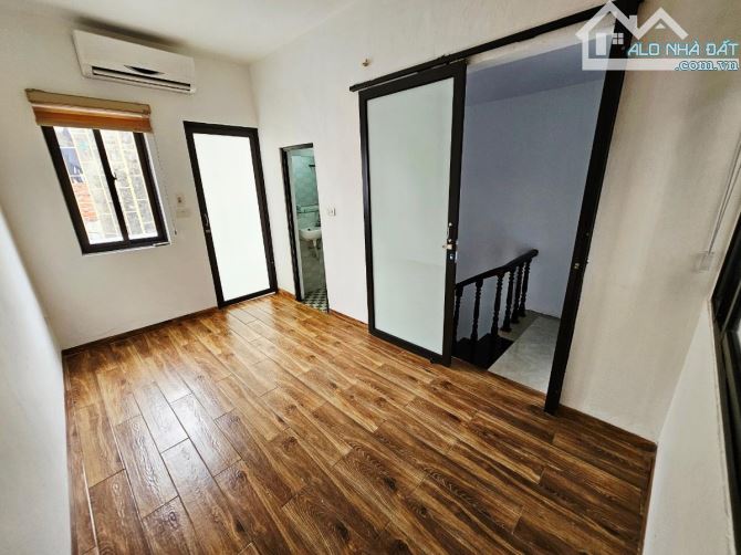 CCMN Nguyên Hồng, 73m x 7 tầng 17 phòng khép kín thang máy full nội thất dòng tiền 1,1 tỷ - 4