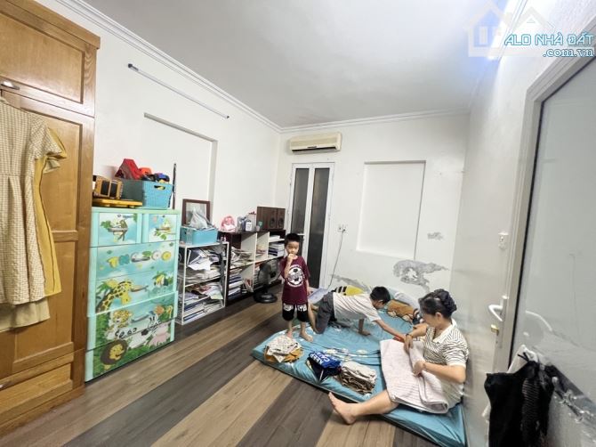 CỰC HIẾM Ngọc Lâm - Long Biên 26m x 4T giá 5.5 Tỷ có gia lộc mạnh - 4