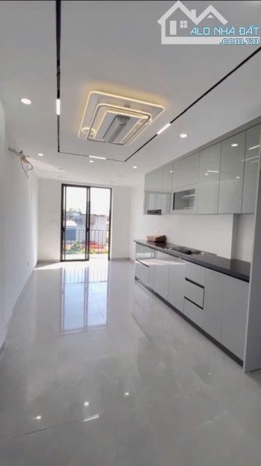 BÁN NHÀ 39,5M2  XÂY MỚI 6 TẦNG THANG MÁY TẠI PHỐ VŨ TÔNG PHAN- THANH XUÂN GIÁ NHỈNH 8 TỶ - 4