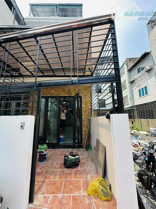 Bán nhà 5 tầng Thượng Thanh, xây mới, 60m2, có sân cổng để xe, gần ô tô, giá nhỉnh 6 tỷ - 4