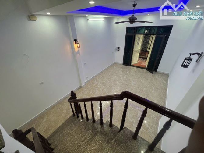 Nhà phố Ngũ Nhạc, 50m2 x 5 tầng, cách oto đỗ 15m, ngõ nông thoáng sáng, cho thuê dòng tiền - 4