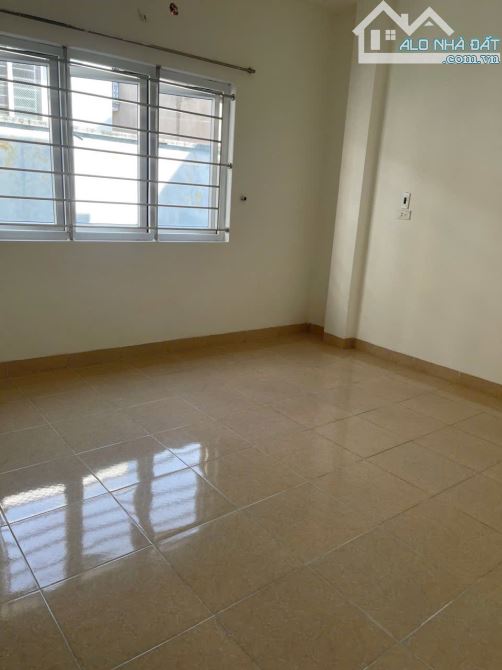 Bán nhà trong ngõ đường Trần Huy Liệu - 4