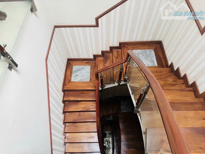 Nhà Mặt Tiền Kinh Doanh Đường Nhựa 16m, Diệp Minh Châu, Tân Phú, 13.9Tỷ, 664m2(4x16),4Tầng - 4
