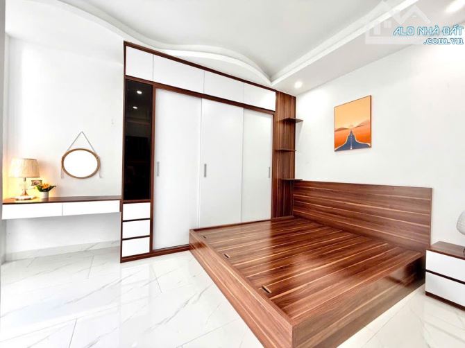 TÔI  ĐANG CẦN BÁN  CĂN NHÀ 38M2 X 5 TẦNG TẠI KHU ĐÔ THỊ TÂY NAM LINH ĐÀM GIÁ 6 TỶ 350TR - 4