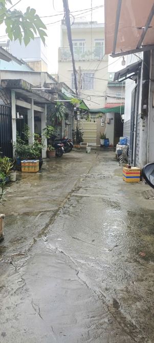NGAY 26/3 GẦN AEON TÂN PHÚ- HẺM TRƯỚC NHÀ 4M- 81M2(9x9)- NHÀ 2 TẦNG ĐÚC THẬT. CHỈ HƠN 4 TỶ - 4