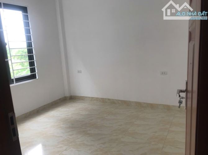 Cần Bán Nhà Mới Xây - Thang Máy chờ - 45m2 - 3.5 tầng - Thượng ĐÌnh - Thường Tín 5.85 Tỷ - 4