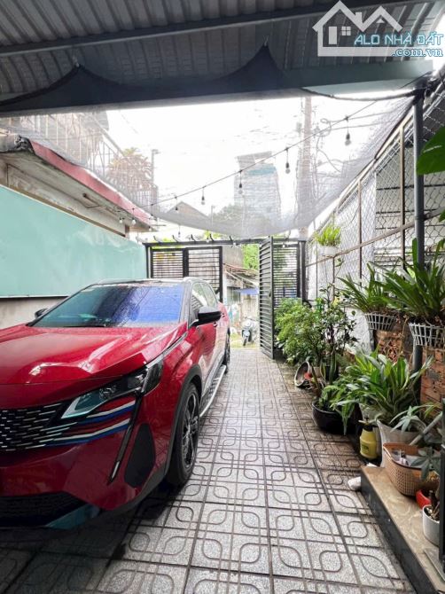 Siêu rẻ! Bán nhà 1T1L, gần KDC An Bình, sân oto, đường oto thông giá 4 tỷ - 4