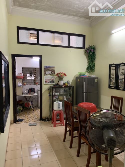 Bán nhà Đường Dương Quảng Hàm, Cầu Giấy, 2 thoáng, 65m2, ở hoặc thuê căn hộ, 15.9 tỷ - 4