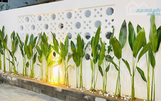 Bán căn nhà 2 tầng , 2 mặt tiền tuyệt đẹp toạ lạc ngay trung tâm thuộc kiệt  149 Trần Phú - 4