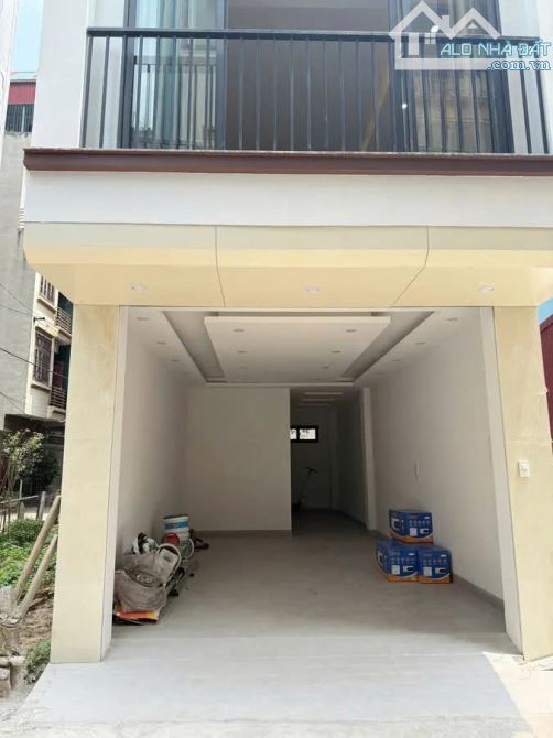 LAI XÁ , HOÀI ĐỨC - 41M² - 6 TẦNG - GIÁ 10,6 TỶ - NHÀ CHỦ XÂY KIÊN CỐ , Ô TÔ ĐỖ CỬA - 4
